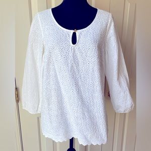 LILLY PULITZER sz M White Eyelet Top Floral Scallop Hem